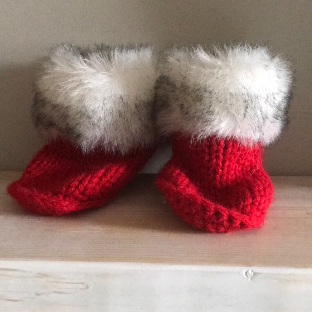0-3 months red booties